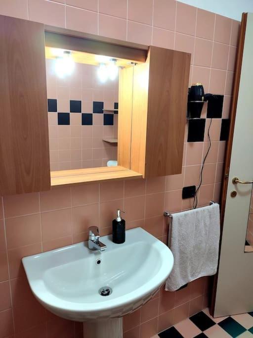 La Locanda Del Viaggiatore Côme Esterno foto